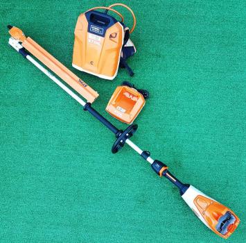 HLA 135 aus 2023 mit AR 3000 L und AL 501