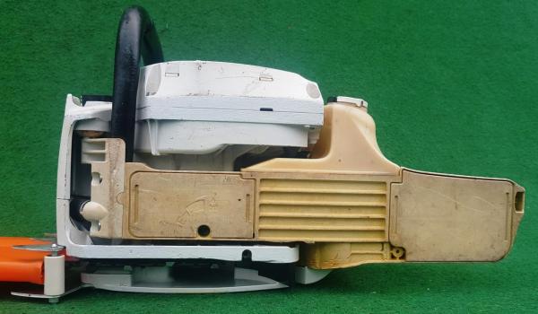 MS 661 C-M