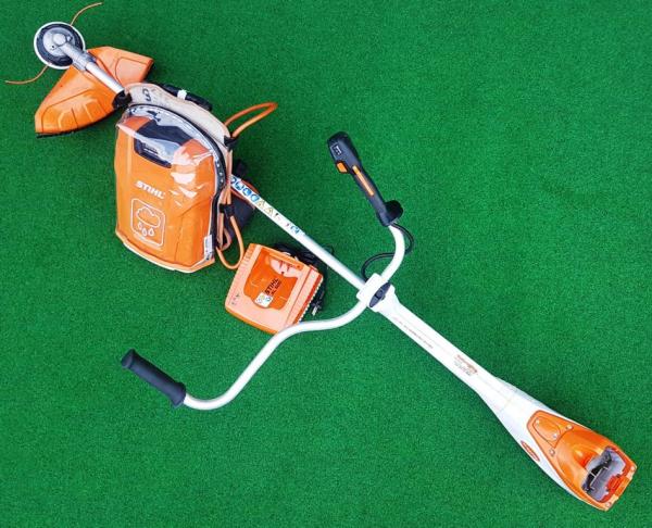 FSA 135 aus 10/2021 mit AR 3000 und AL 500