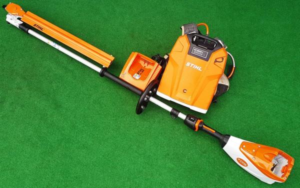 HLA 135 aus07/2023 mit AR 3000 L und AL 500