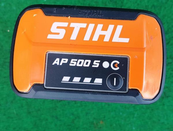 HSA 130 T aus 2023 inkl. AP 500 S und AL 301 mit Akkutasche und Anschlussleitung und Doppelschultergurt