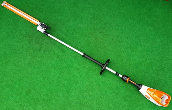 HLA 135 aus07/2023 mit AR 3000 L und AL 500