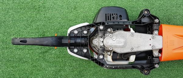 HS 82 T aus 08/2022
