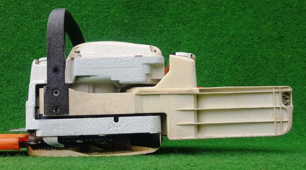 MS 260 C mit Kettenschnellspanner